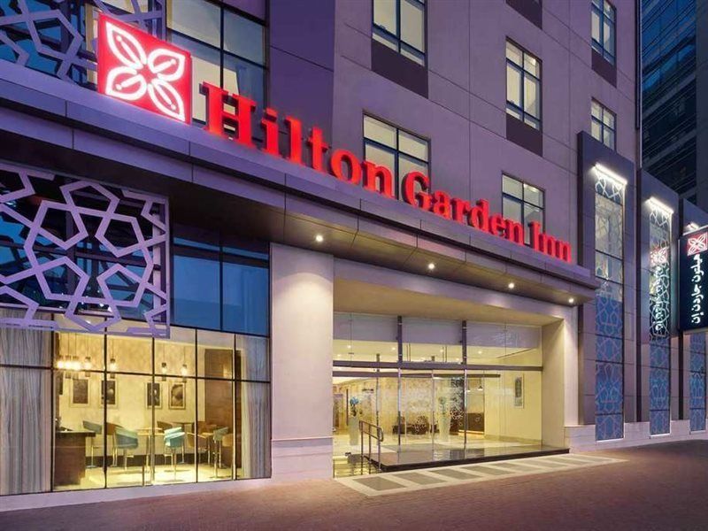 Hilton Garden Inn Dubai Deira Exterior photo